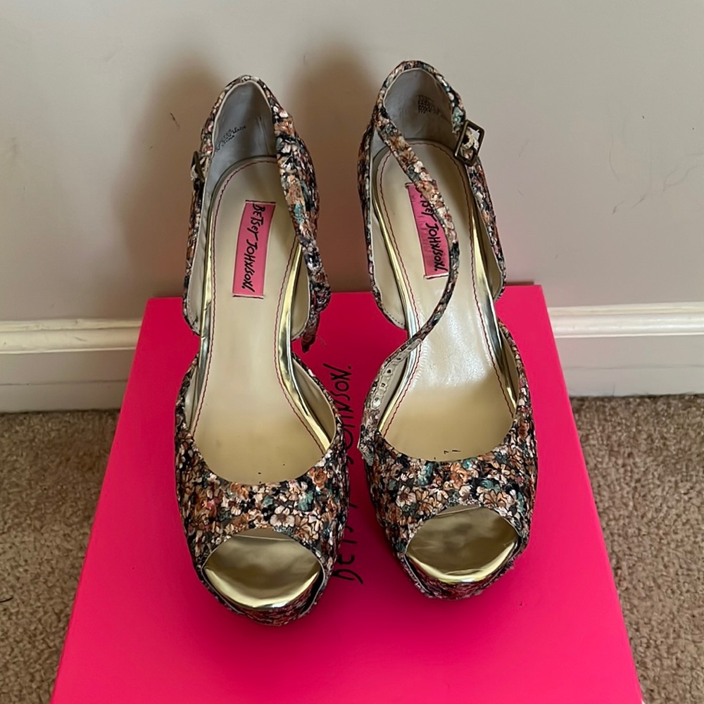 Betsey Johnson